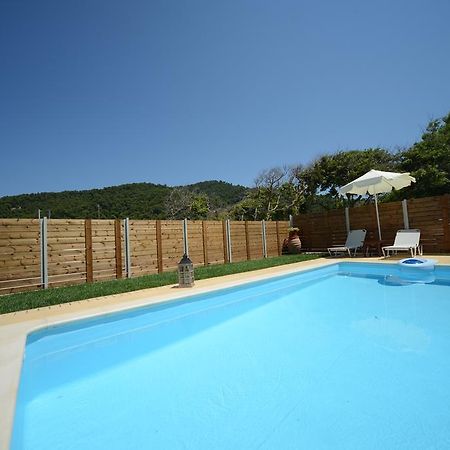 Aselinos Suites Koukounaries Exterior foto
