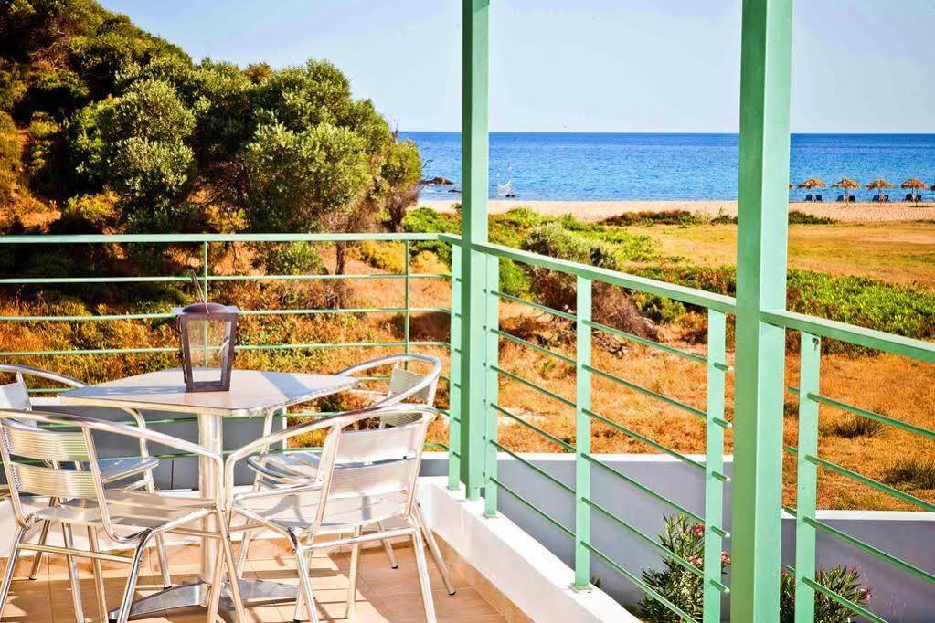 Aselinos Suites Koukounaries Exterior foto